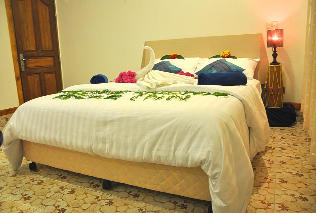Rasdhoo Relax Inn Ngoại thất bức ảnh