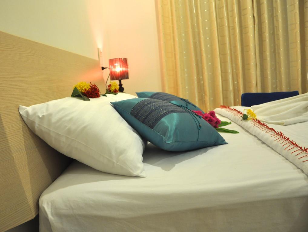 Rasdhoo Relax Inn Ngoại thất bức ảnh